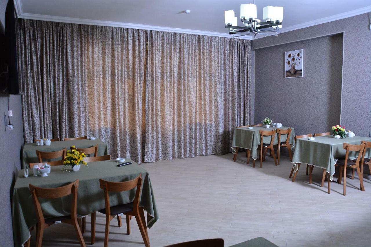 Global Hotel Baku Extérieur photo