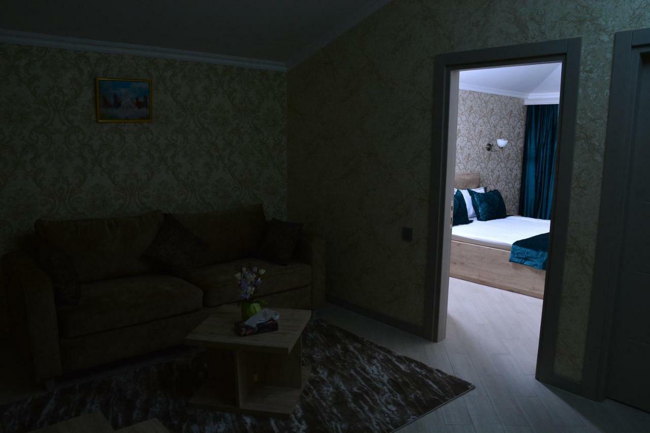 Global Hotel Baku Extérieur photo