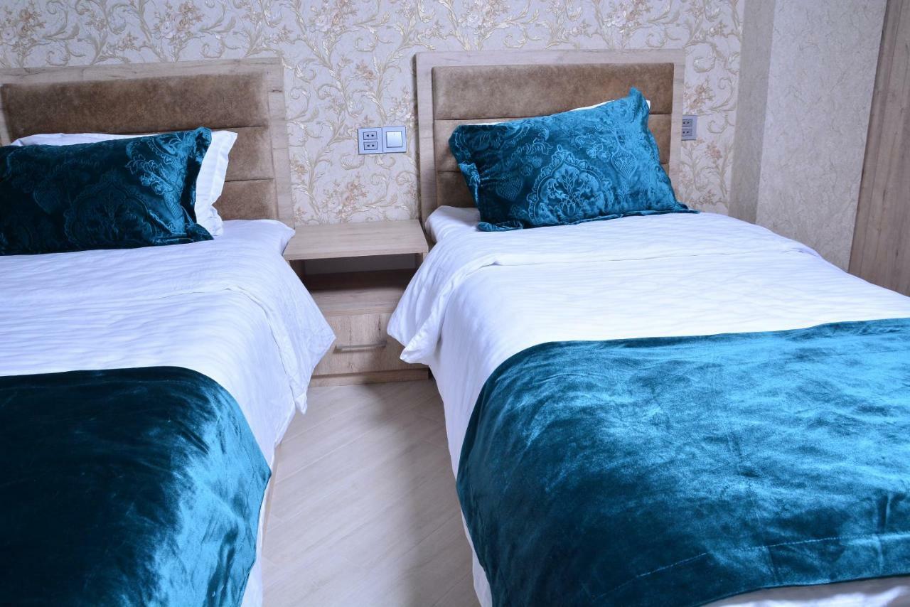 Global Hotel Baku Extérieur photo