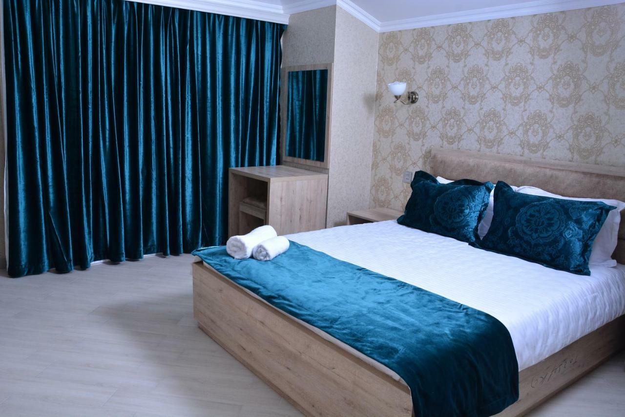 Global Hotel Baku Extérieur photo